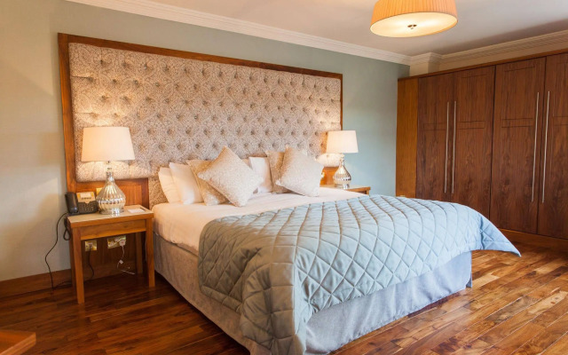Ashdown Park Hotel