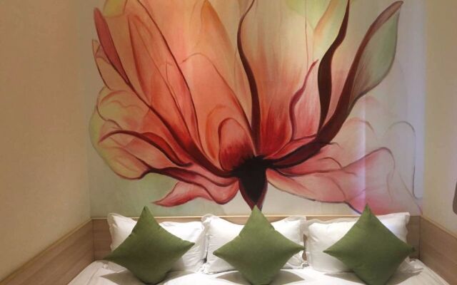 Zhonghao Cheng Shi Lin She