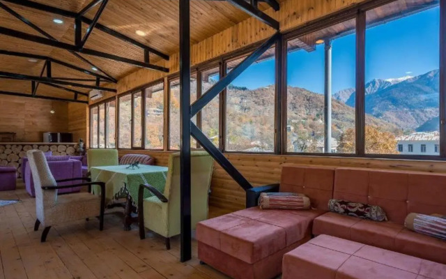 Svaneti, Hotel Ushguli