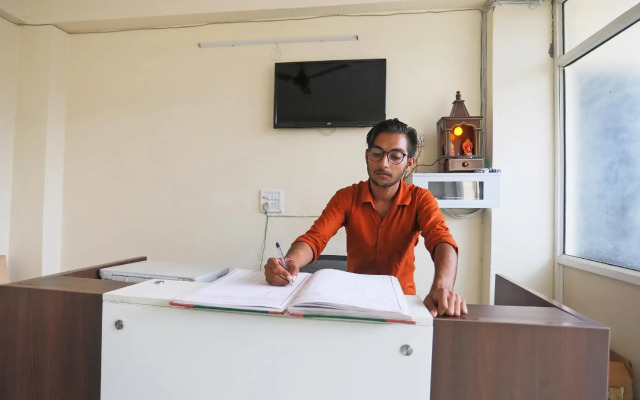 Harsh Residency by OYO Rooms