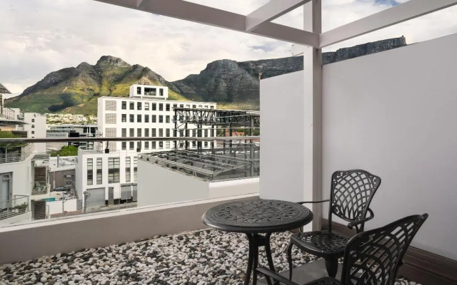 Protea Hotel Fire & Ice by Marriott Cape Town