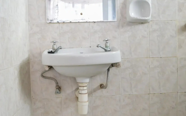 Cool Breeze Hotel Mombasa