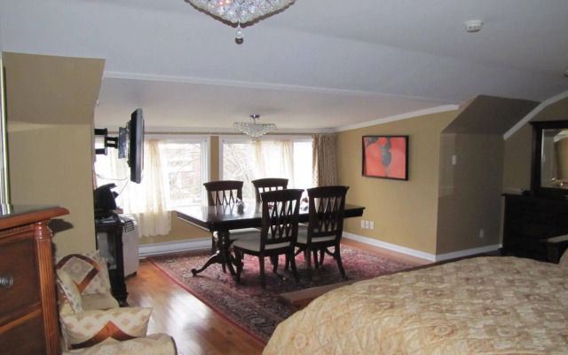 Monroe House Executive Suites