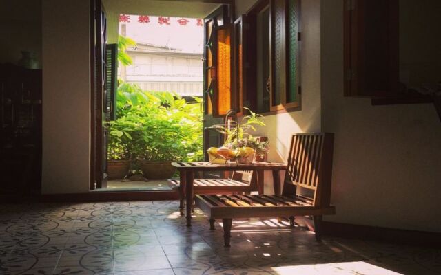 Baan Salin Suites