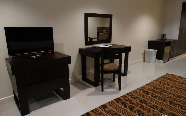 Paragon Tower Hotel