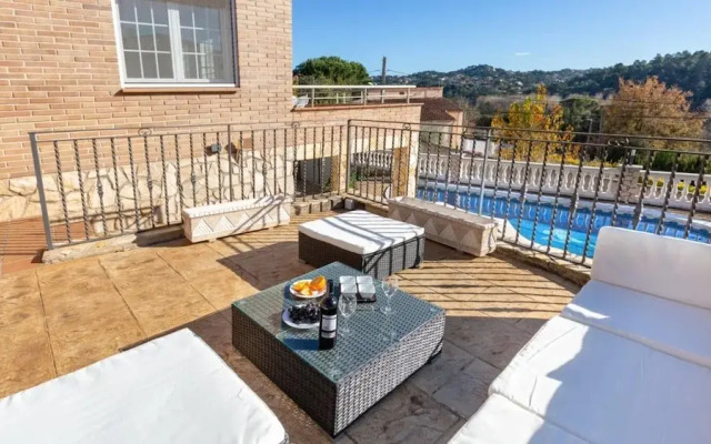 Sotet in Vidreres With 4 Bedrooms and 2 Bathrooms