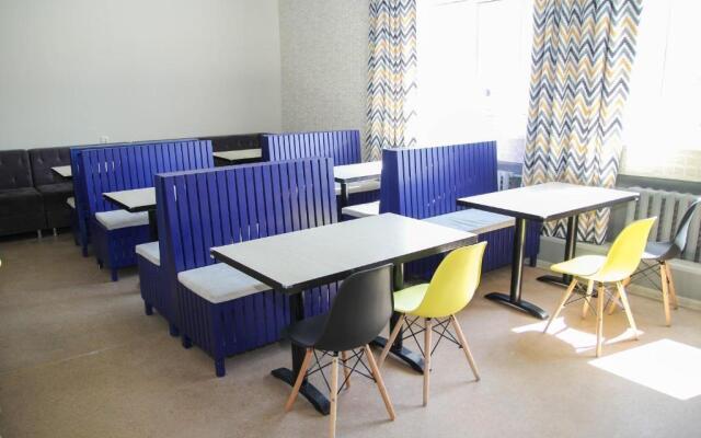 Parking Hostel