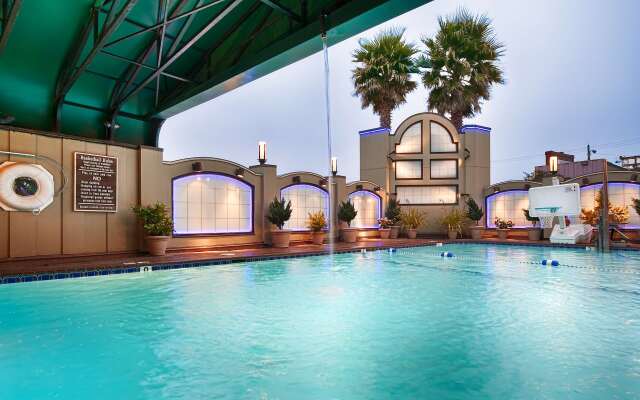 Best Western Plus Humboldt Bay Inn
