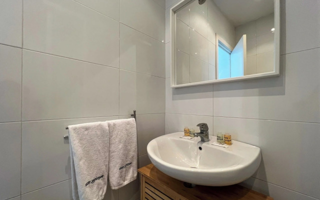 Stay U-nique Apartments Urgell