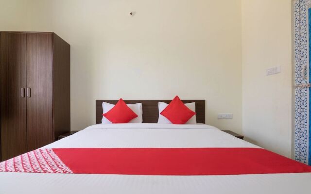 OYO 19749 New Shelton Suites