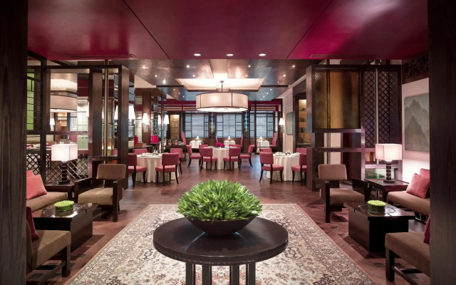 New World Makati Hotel