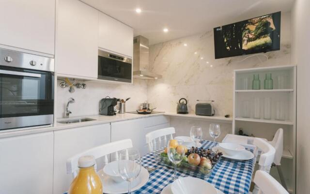 Best Houses 61 - Lusiadas II