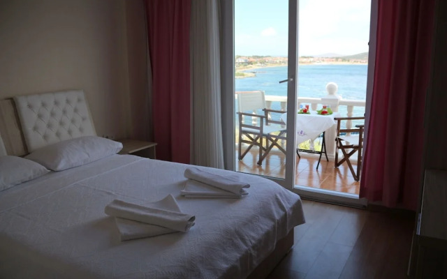 Cunda Gunes Pension