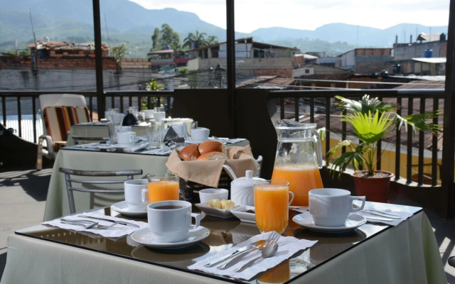 Hostal Casa Blanca