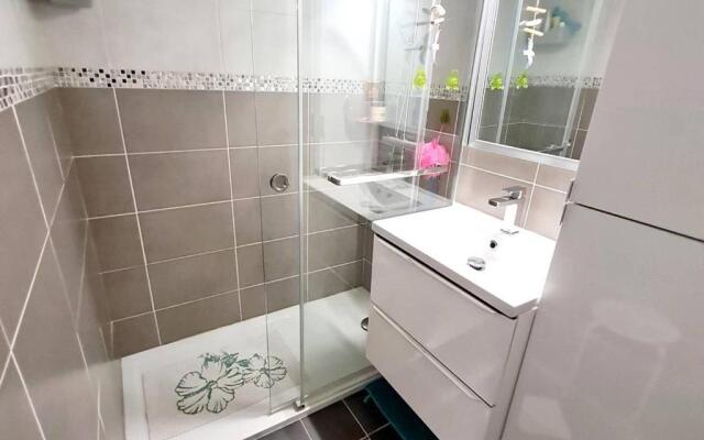 Appartement Six-Fours-les-Plages, 3 pièces, 6 personnes - FR-1-316-298