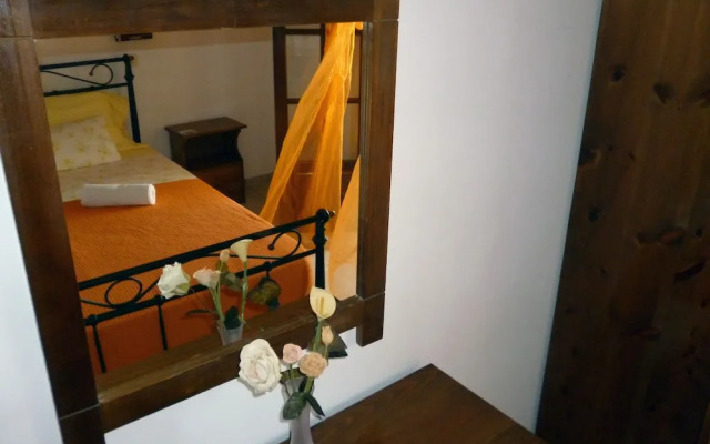 Villa Helen's Apartments