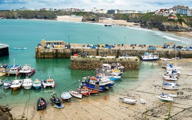 Lazy Waves Boutique B&B