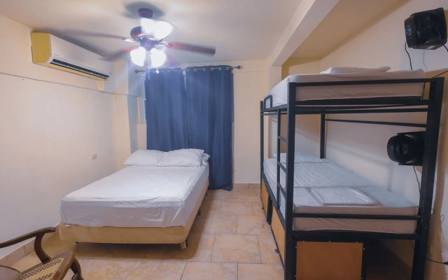 Sohla Rooftop Hostel