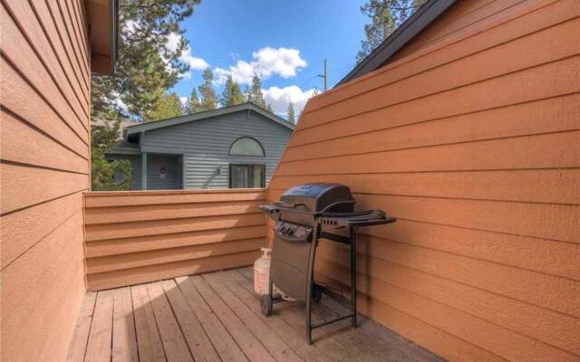 Powder Village Condominium I4