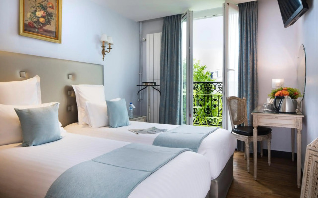 Hotel Plaza Elysées