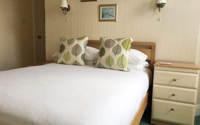 Ivydene Hotel
