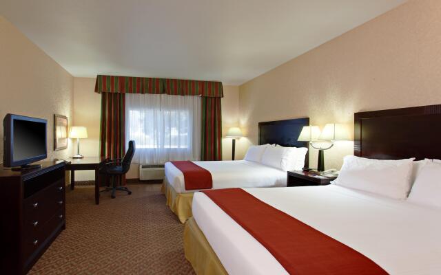 Holiday Inn Express Temecula by IHG