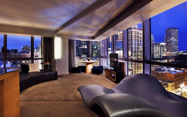 W Boston, a Marriott Hotel