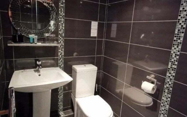 St. Ronan's Hotel by OYO Rooms