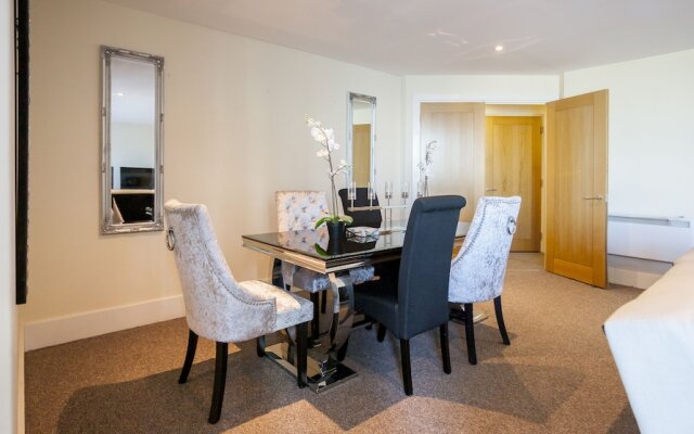 River View Apartment