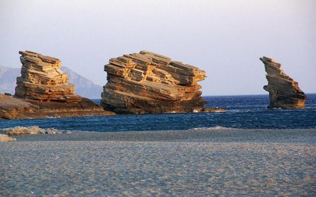 Triopetra Martha Giannis Stone House
