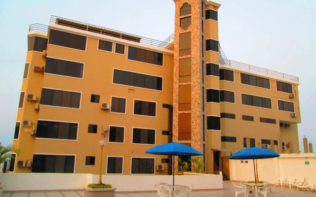 Hotel Bucaneiro