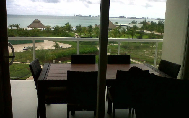 Amara Cancun Beachfront Condos