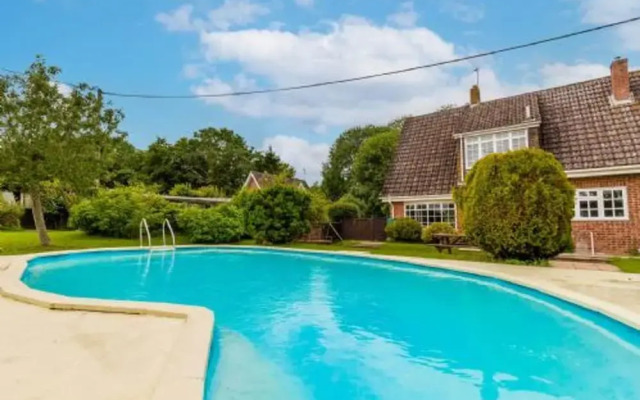 Host Stay Alderfen View