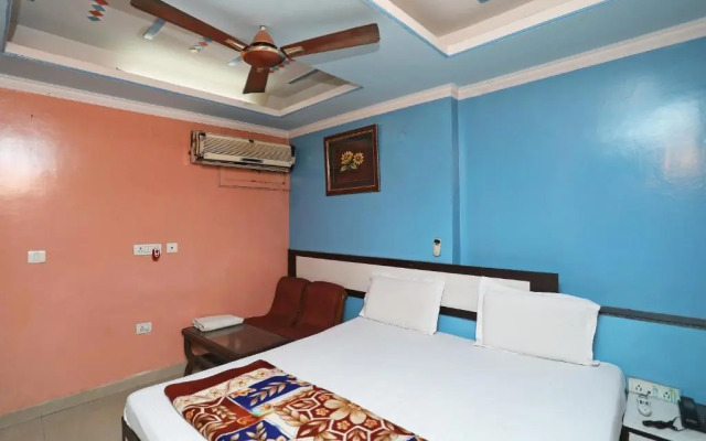 Spot on 41887 Shyam Palace