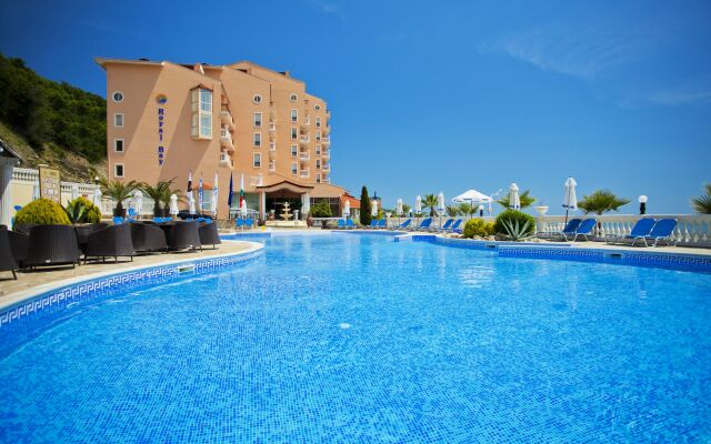 Royal Bay Hotel – All Inclusive