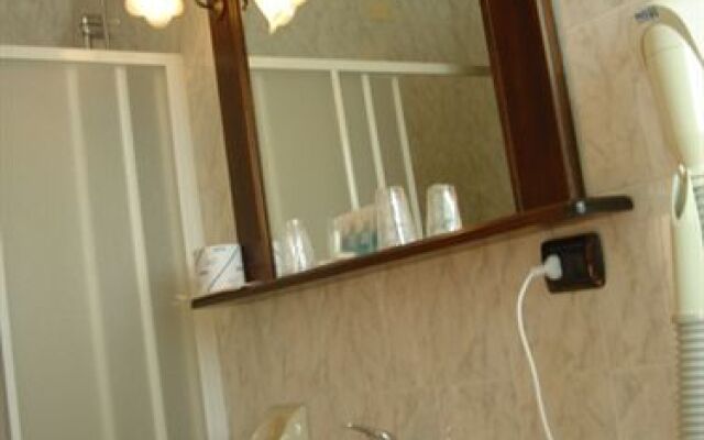 Club Malaspina Hotel