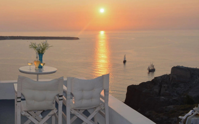 Santorini Paradise