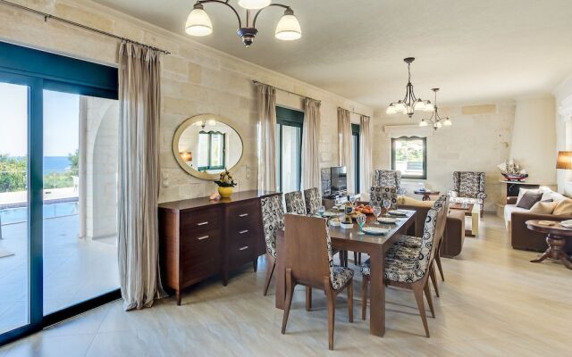 Luxury Villa in Kera