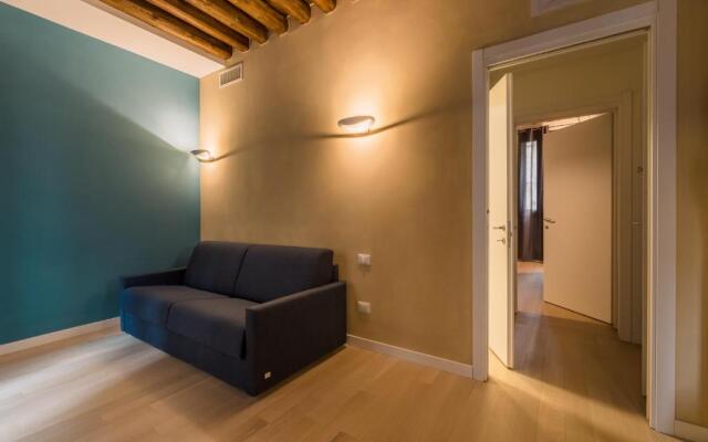 Charming Palace Corte Del Teatro