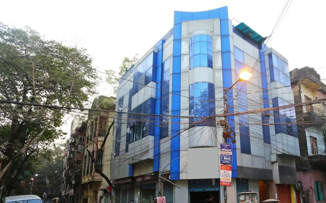 OYO 11888 Rasbehari Avenue