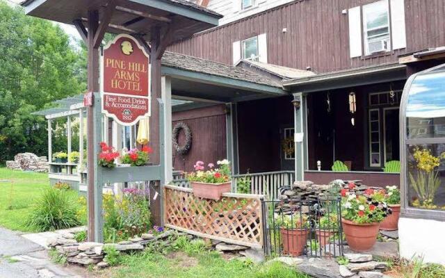 Pine Hill Arms Hotel