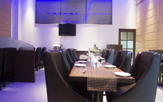 OYO 492 Hotel Janhvi International