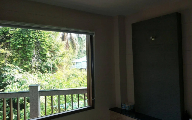 Lanta Intanin Resort