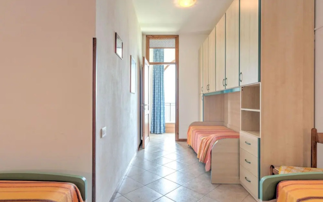 Climb, Cruise & Dine; Lake Como