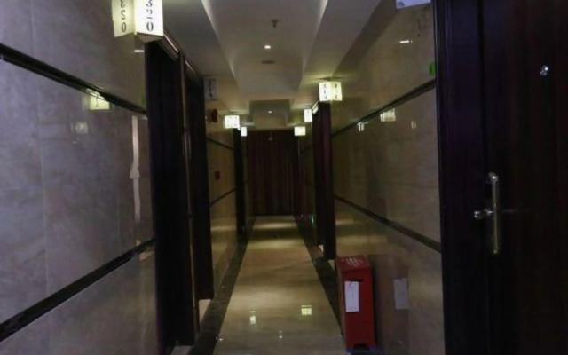 Gangtian Fashion Apartment (Shenzhen North Railway Station)