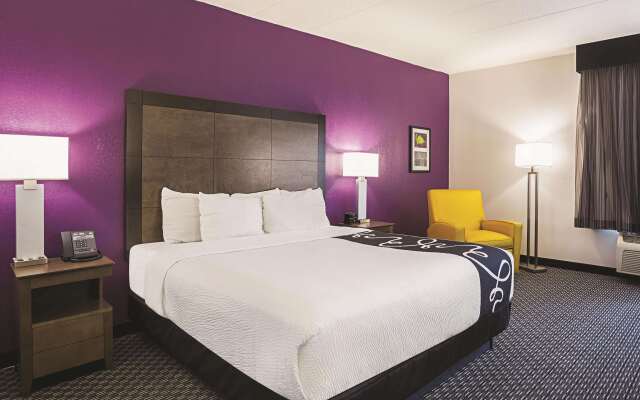 La Quinta Inn & Suites by Wyndham Virginia Beach