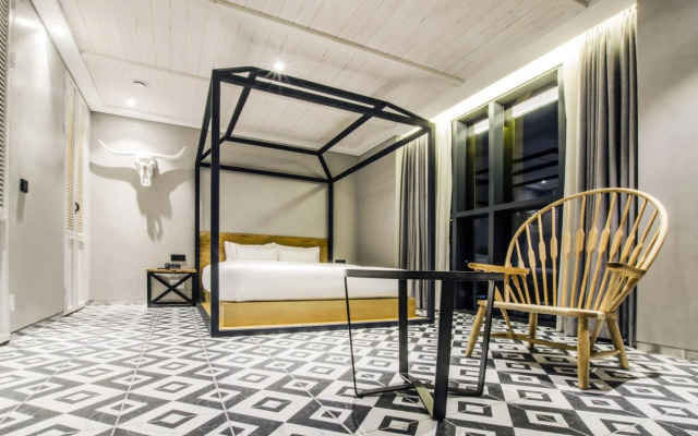 Hotel the Designers Premier Seongsu and Konkuk univ