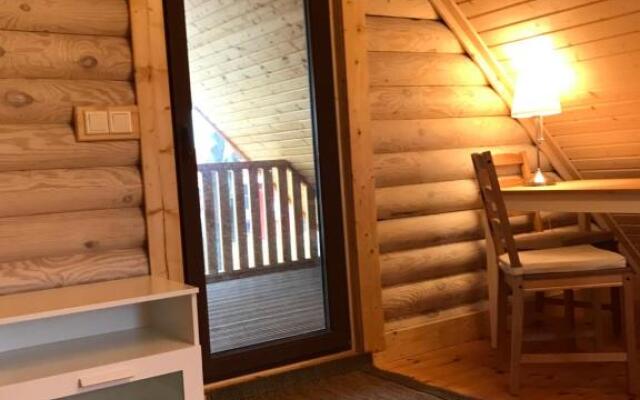 Wellness Hütte am Zwenkauer See bei Leipzig