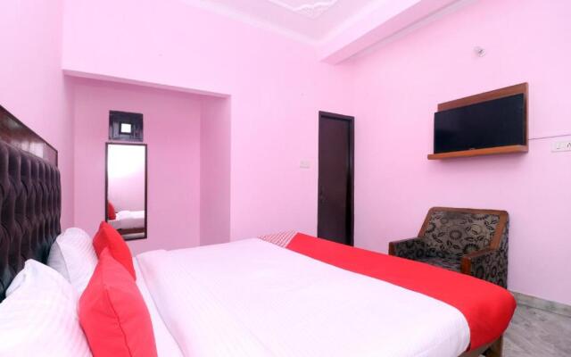 OYO 19403 Hotel Ashish Plaza