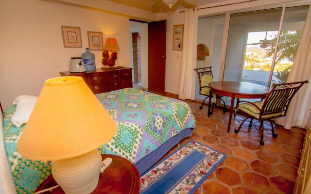 Caracol Peninsula 320 - 3 Br apts